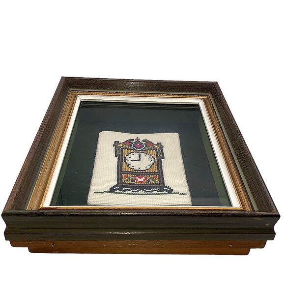 Vintage 1970s Grandfather Clock Matted/Framed Needlepoint Artwork - Picture 5 of 7